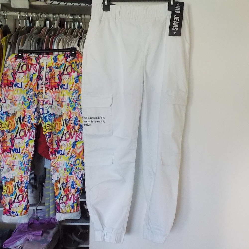 White High Rise Pants w/Printing